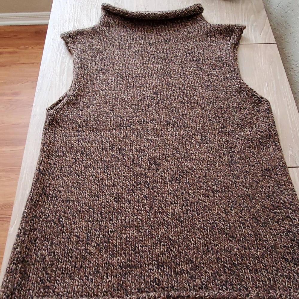 Alpaca Sleeveless Sweater